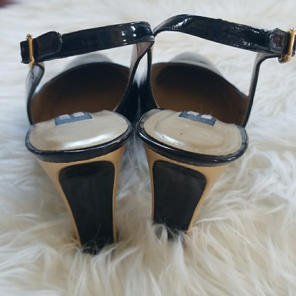 Stuart Weitzman slingbacks - Picture 3 of 8